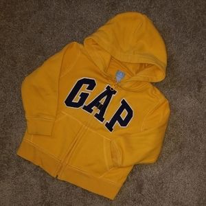 GAP• Hooded sweatshirt